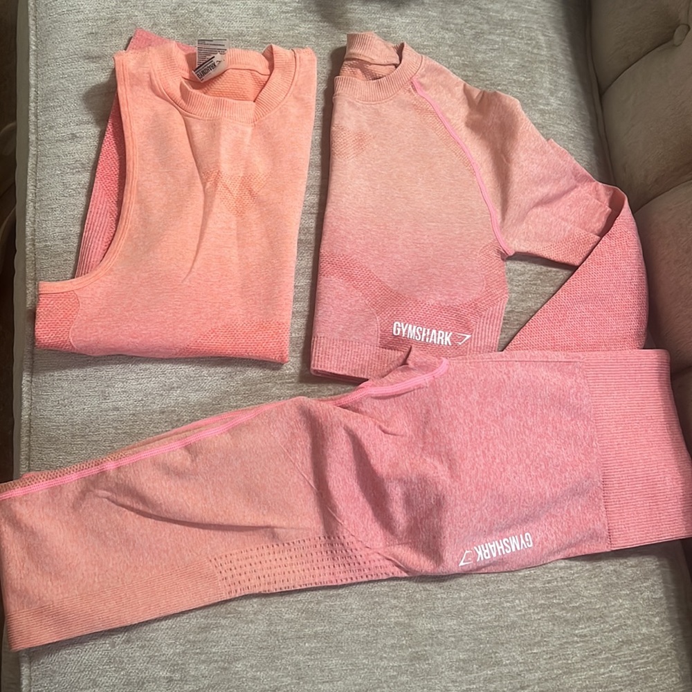 Gym shark workout set! Bundle